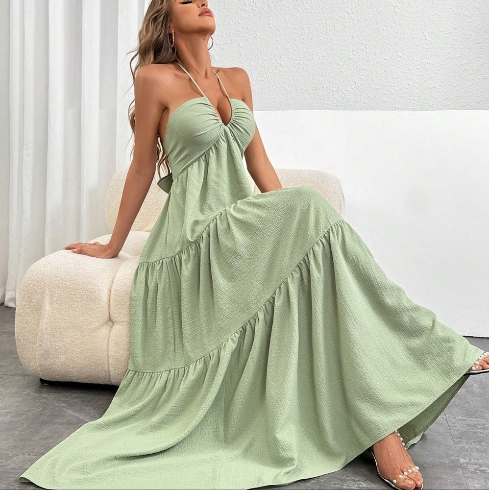 Women's Backless Halter Neck Dress - Picture 1 of 5